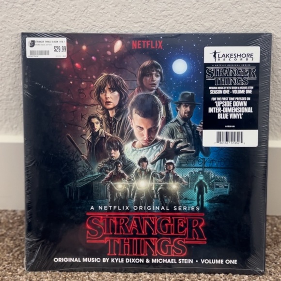 Stranger Things Season 1 Volume 1 vinyl - Picture 2 of 5